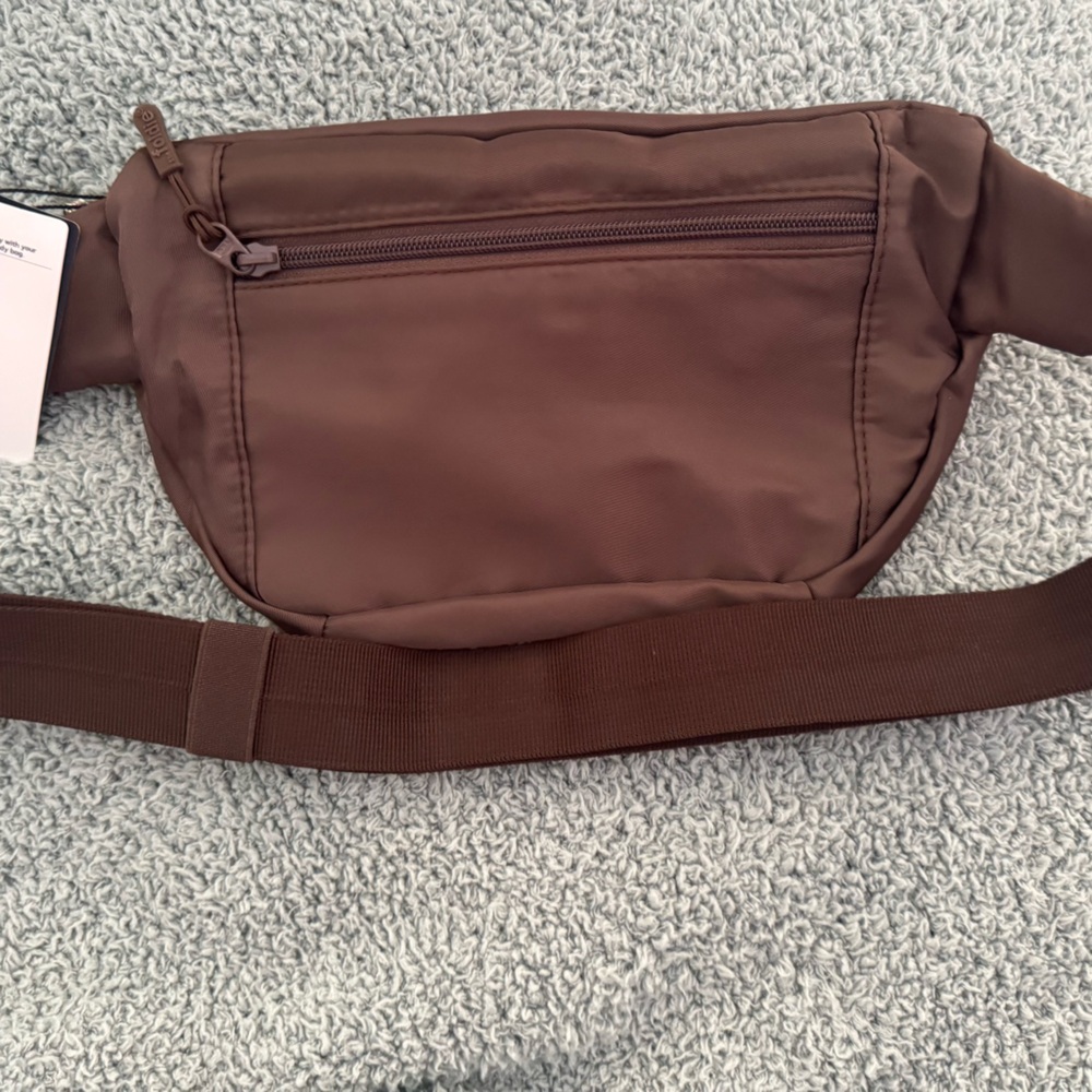 The Foldie crossbody-BROWN - Picture 2 of 6